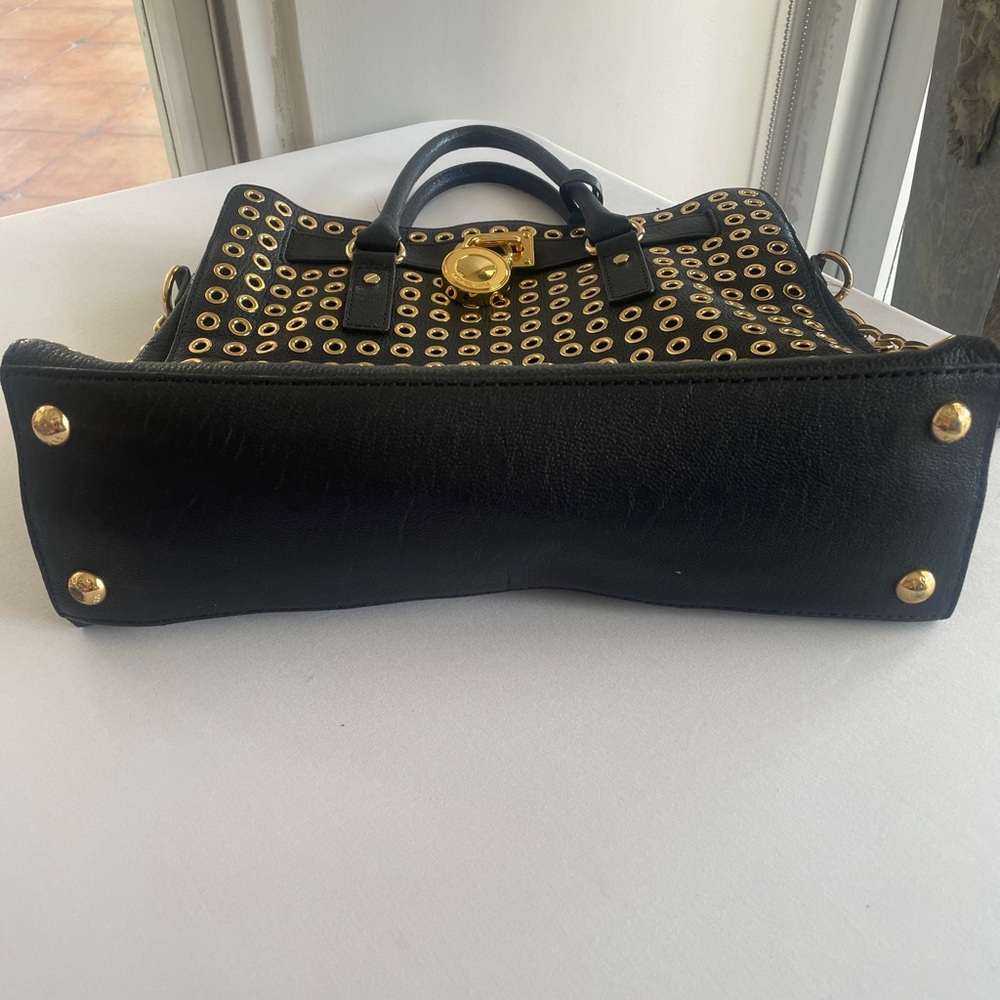 Michael Kors Hamilton Large Black Tote with Gold Accents and Chain - Picture 3 of 10